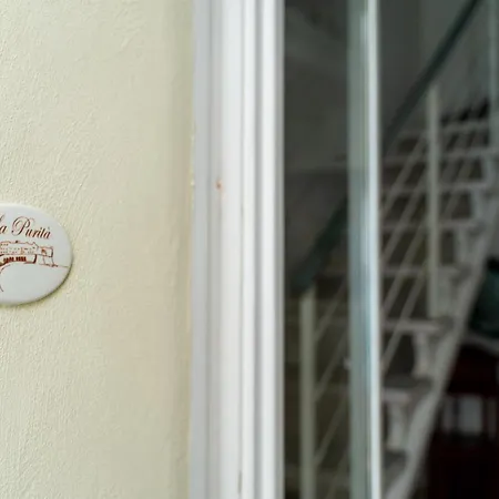 Corte Kampanes Bed & Breakfast