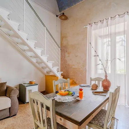 Corte Kampanes Bed & Breakfast 4*