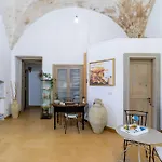 Bed & Breakfast Corte Kampanes 4*