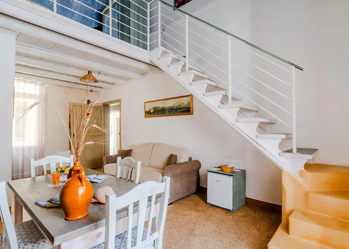 Bed & Breakfast Corte Kampanes 4*